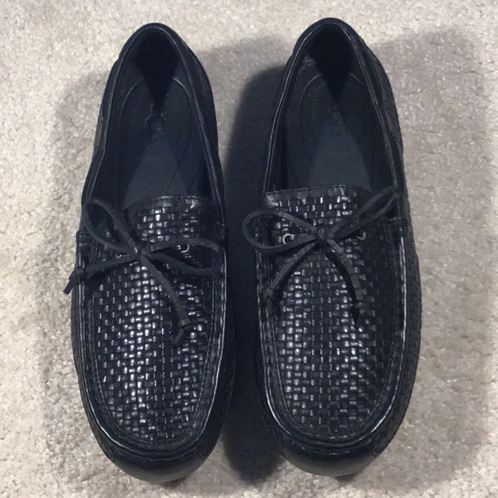 Great looking Leather UGGs - Australia